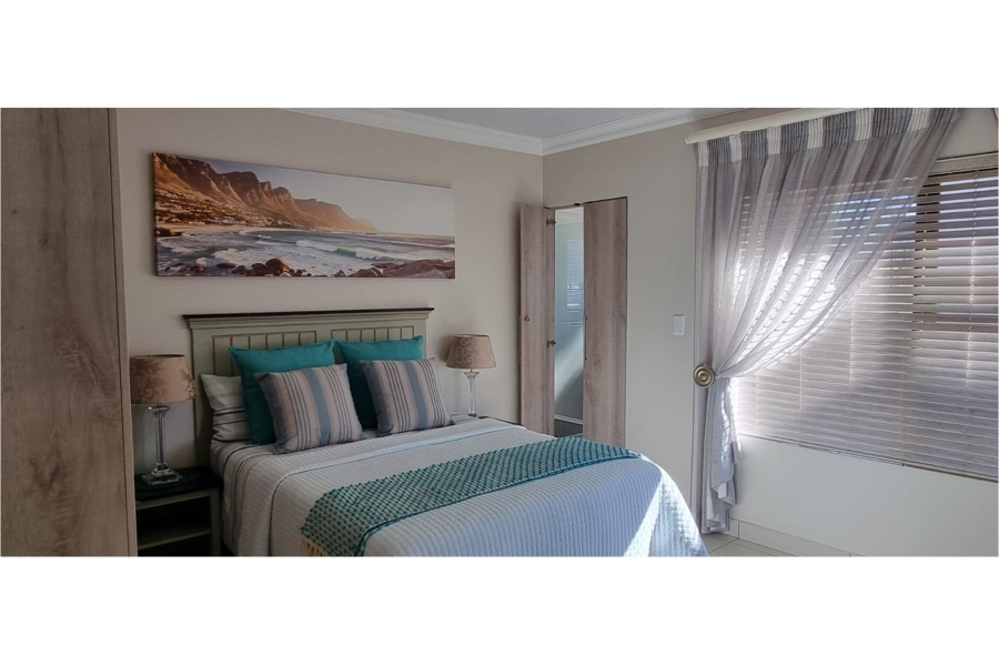 4 Bedroom Property for Sale in Monte Christo Western Cape